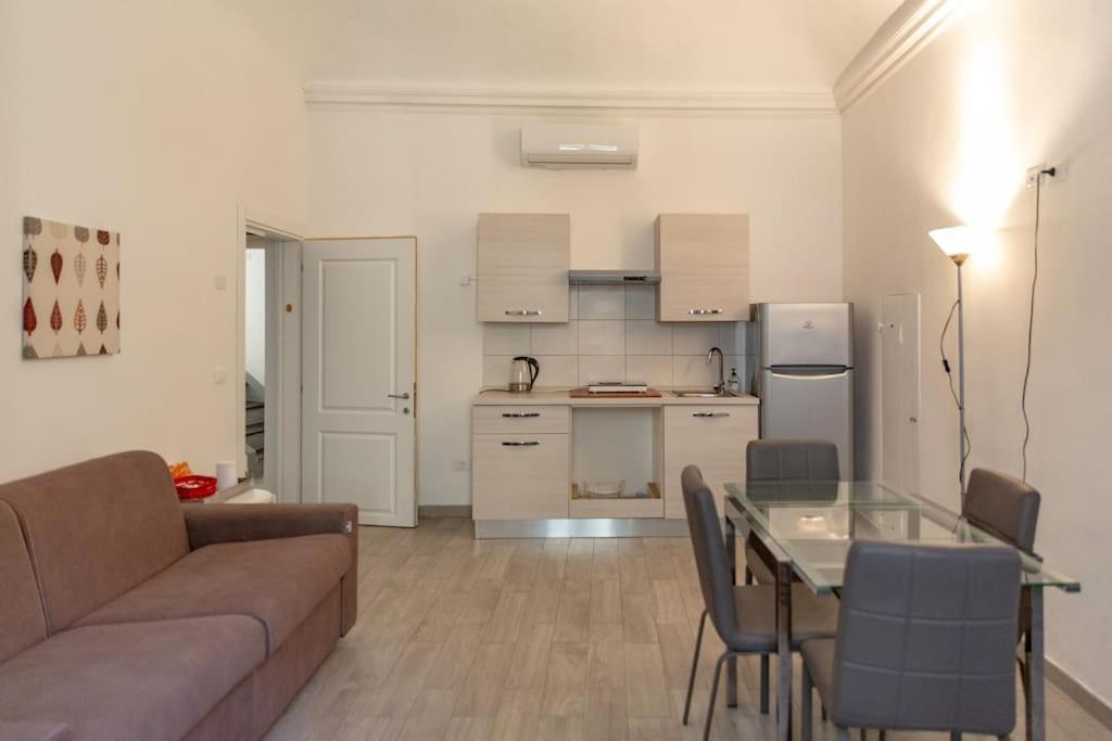 Beautiful Apartment In Quite Area Florencie Exteriér fotografie